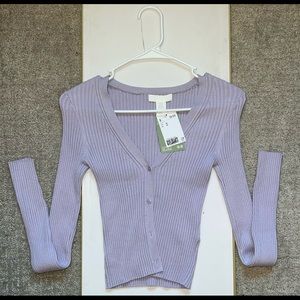 H&M ribbed button up top